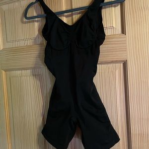 YITTY Fabletics Nearly Naked Shaping Mid Thigh Bodysuit XL/XXL NWOT Iconic Black